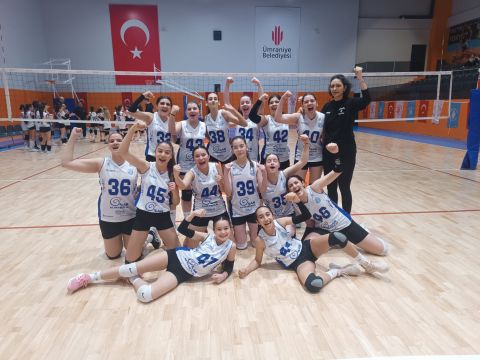 MİDİ C FİNAL SETİNDE KAZANDI.