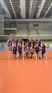 GENÇ FİNAL GRUBU 3.MAÇ SONUCU=ÇENGELKÖY VOLEYBOL 3-ATEŞ SK 0